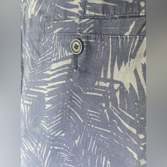 VINCE NWT Men's Blue Patterned Chino  Designer Hemp Shorts - Picture 6 of 9